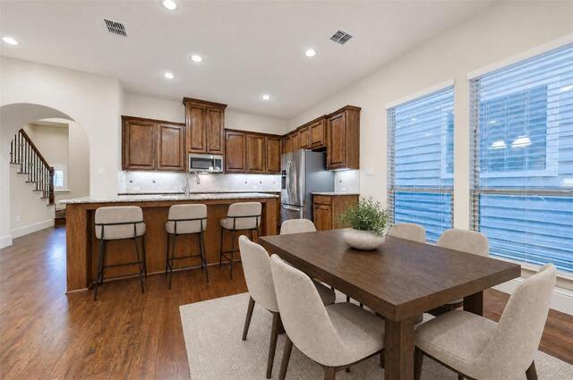 720 Northwood Drive, Flower Mound, TX photo 3