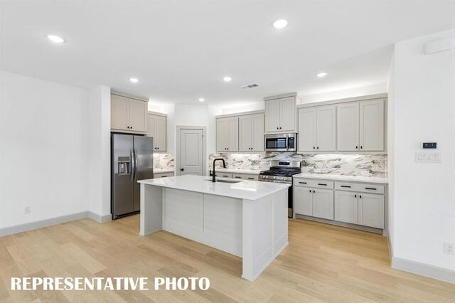 612 Taylor, Parkway Celina, TX photo 8