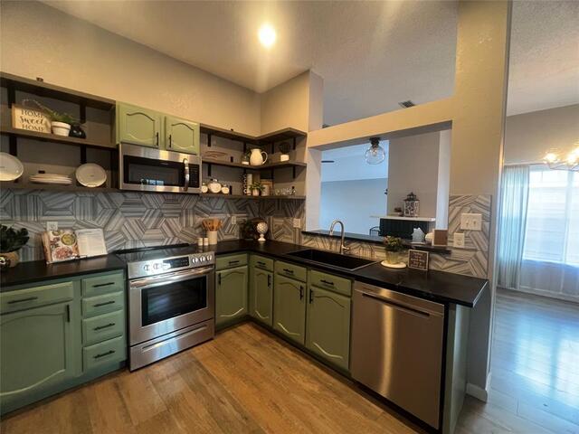 4125 Gardner Drive, The Colony, TX photo 14