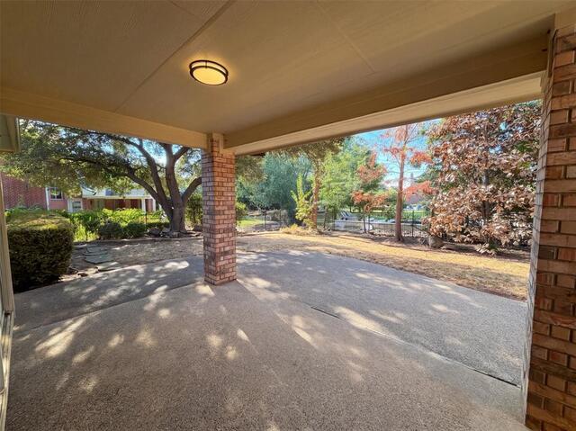 4615 Wildgrove Drive, Flower Mound, TX photo 32