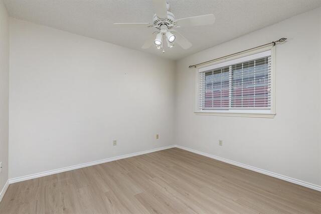2526 Willowdale, Drive Carrollton, TX photo 24