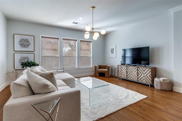 4830 Cedar Springs Road 11, Dallas, TX image