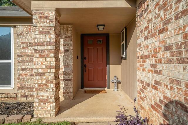 3911 White Oak Court, Flower Mound, TX photo 6