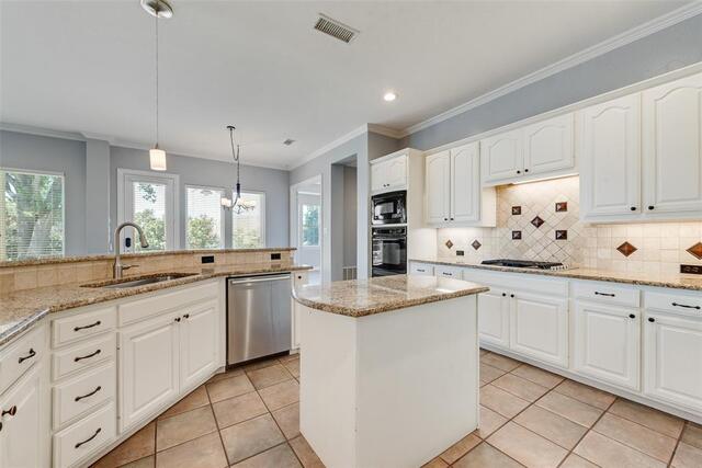 2625 Huntly Lane, Flower Mound, TX photo 11