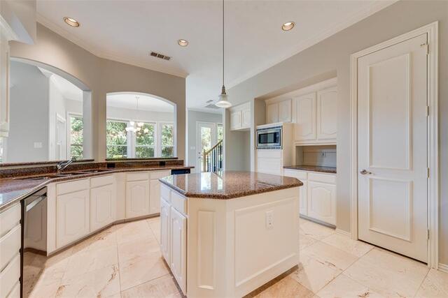 2816 Guardian Court, Flower Mound, TX photo 14