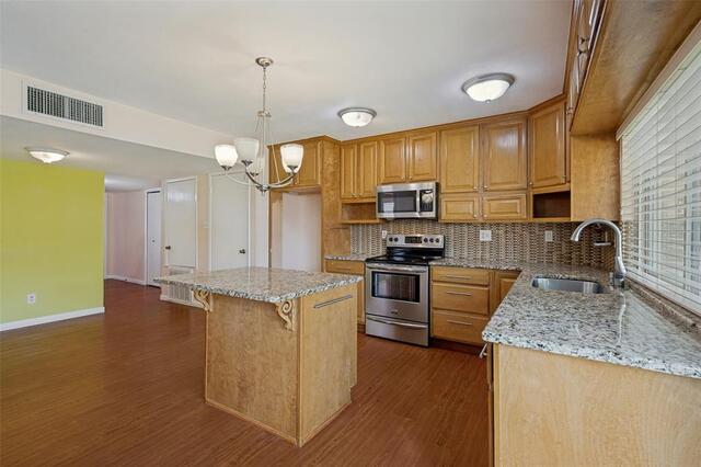 450 Woodhurst, Drive Coppell, TX photo 13