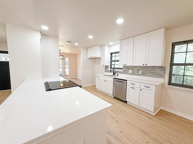 2300 Newcastle, Circle Plano, TX photo 8