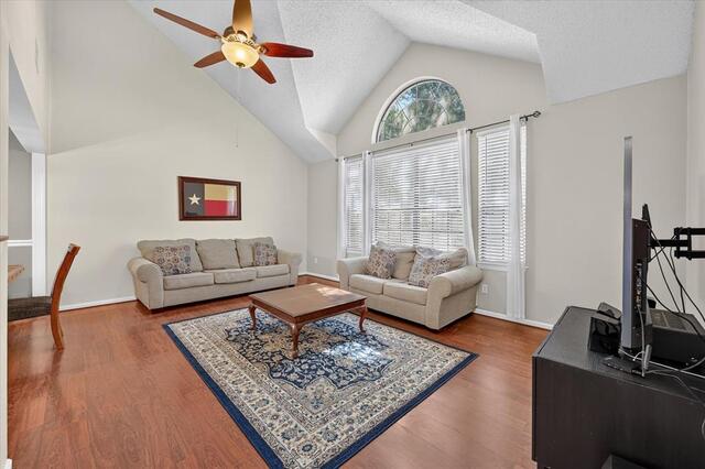 1632 Fuqua Drive, Flower Mound, TX photo 2