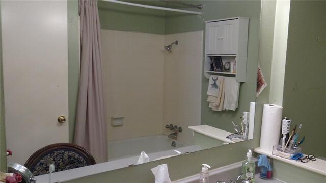 2107 Bordeaux, Drive Carrollton, TX photo 11