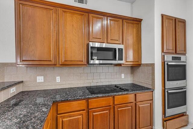 707 Cheshire, Drive Coppell, TX photo 24
