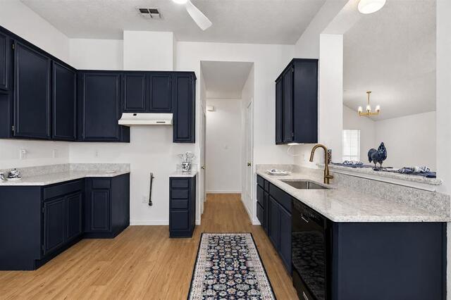 7048 Sample Drive, The Colony, TX photo 8