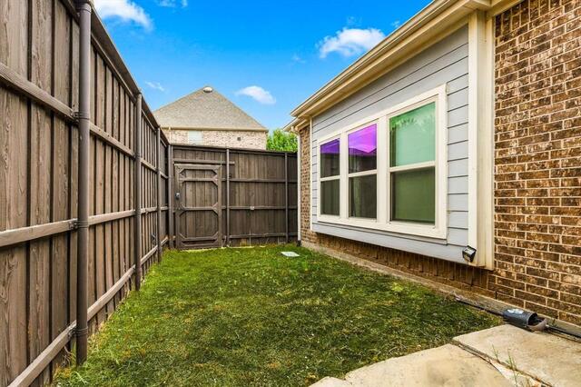 405 Sir Torin, Lane Lewisville, TX photo 33