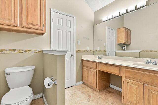 1968 Hobart, Lane Lewisville, TX photo 16