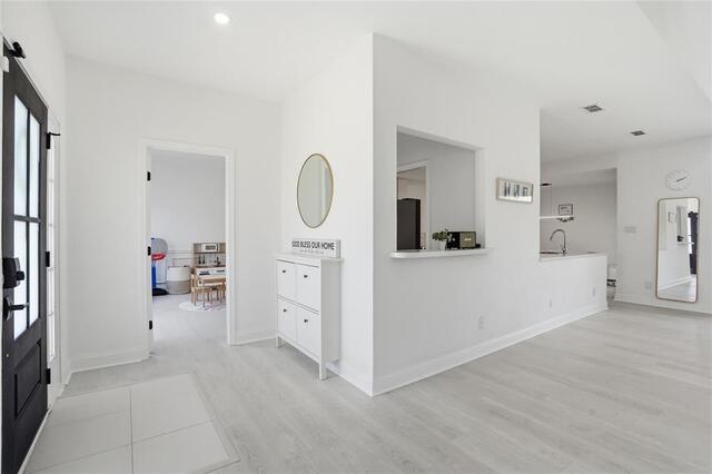 1415 Sutton, Drive Carrollton, TX photo 6