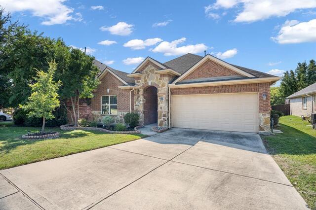 2012 Michelle Creek Drive, Little Elm, TX photo 2