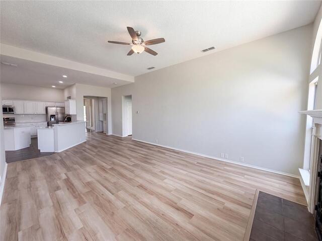 401 Pin Oak, Trail Keller, TX photo 9