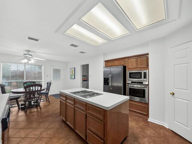 2116 Cannes, Drive Carrollton, TX photo 8