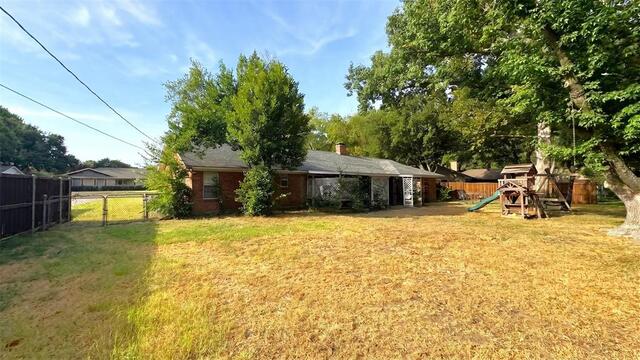 528 Marcus, Drive Lewisville, TX photo 26