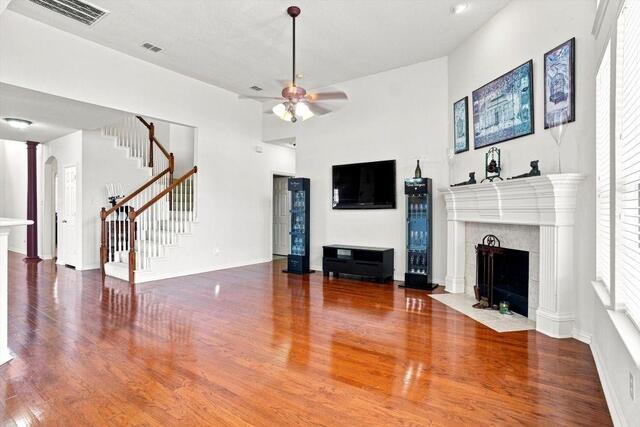 1915 Ledgemont, Court Allen, TX photo 9