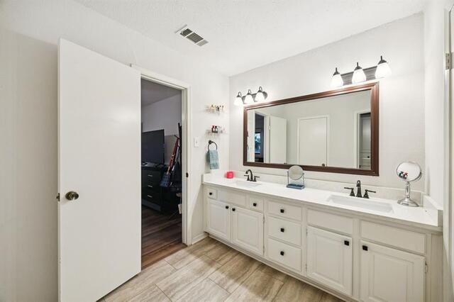 801 Whitehall, Drive Plano, TX photo 16