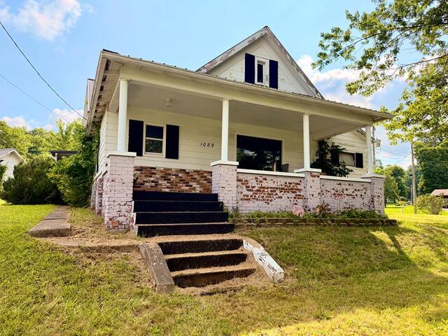 Property at 1089 Webster St