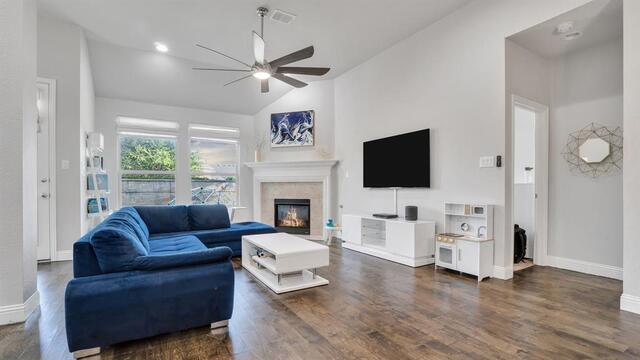 124 Village Creek, Drive McKinney, TX photo 3