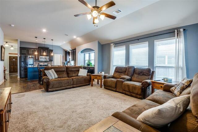 9312 Wellington Drive, Little Elm, TX photo 11