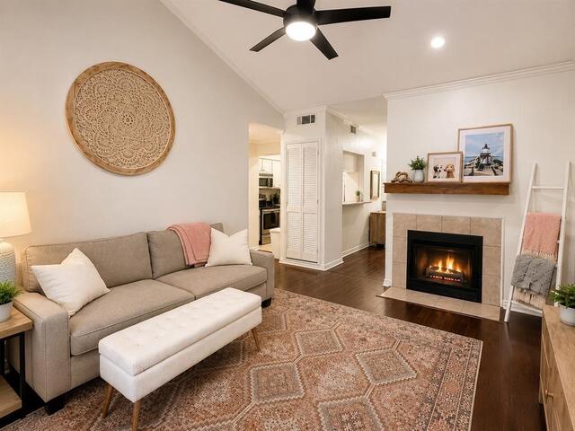 3257 Donnelly Circle 604, Fort Worth, TX image