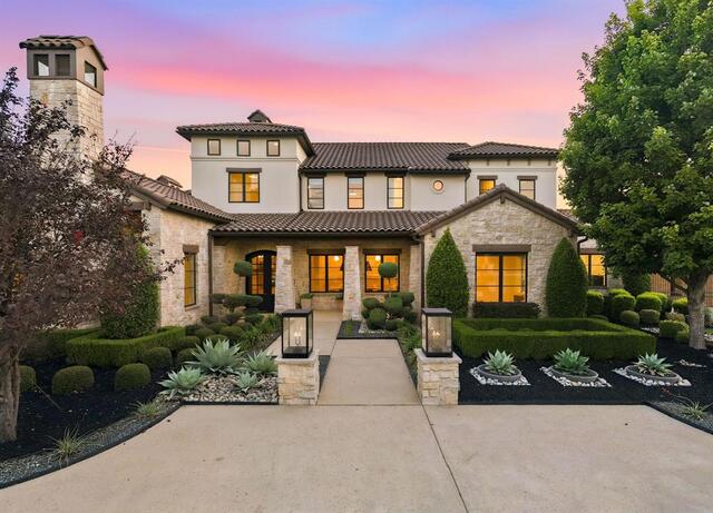 1813 Genevieve Court, Flower Mound, TX photo 2
