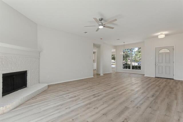 321 Tripp, Trail Denton, TX photo 9