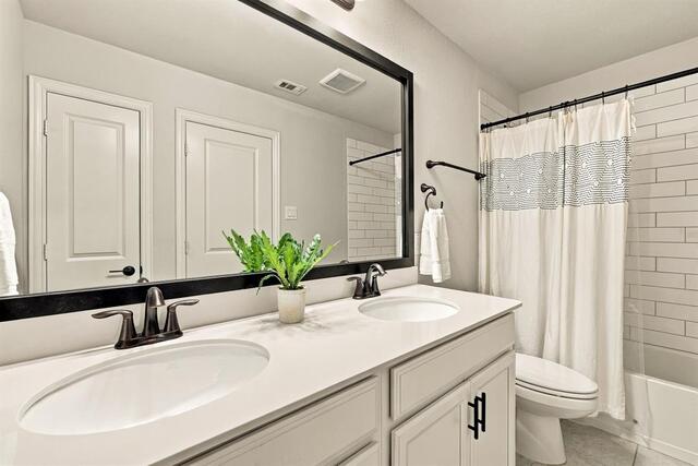 2329 Bella, Court Carrollton, TX photo 25