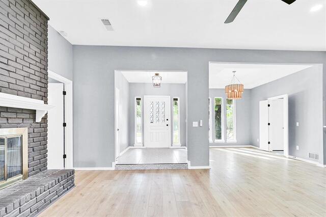 2615 Dove Creek, Lane Carrollton, TX photo 8