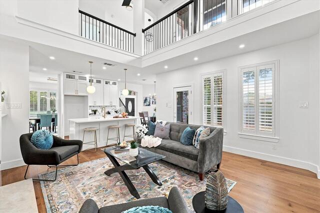 1072 Cornell, Drive Carrollton, TX photo 8