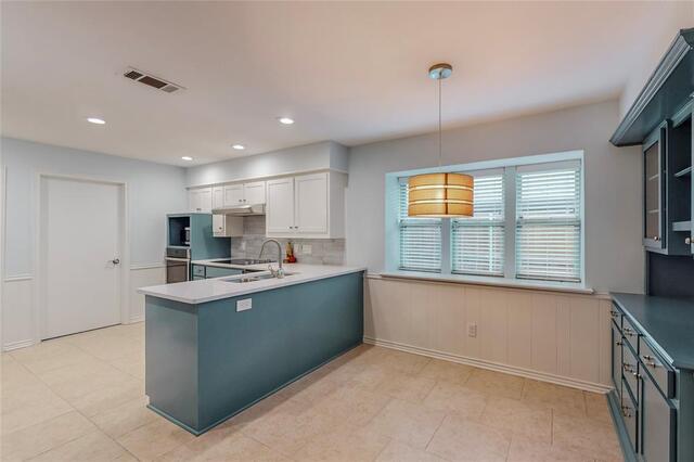 2251 Woodcreek, Street Carrollton, TX photo 13