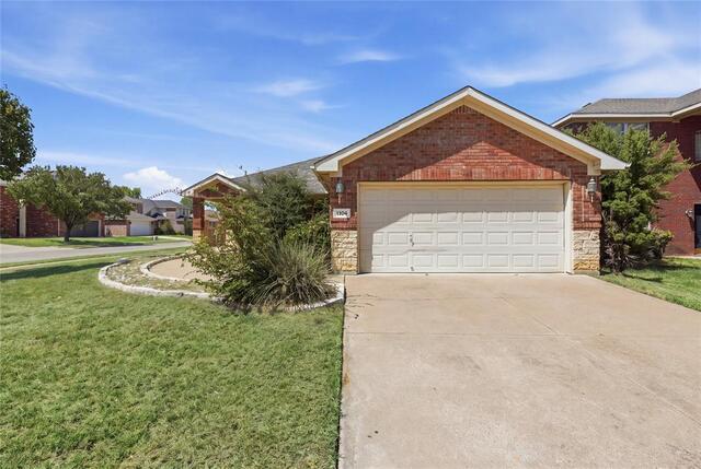 1104 Deedee Creek Drive, Euless, TX image
