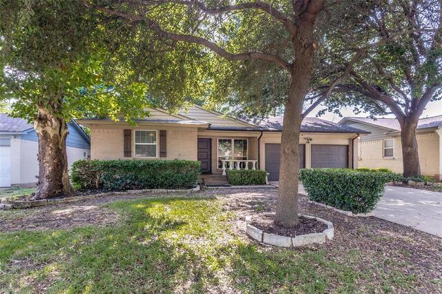 8935 Boundbrook Avenue, Dallas, TX image