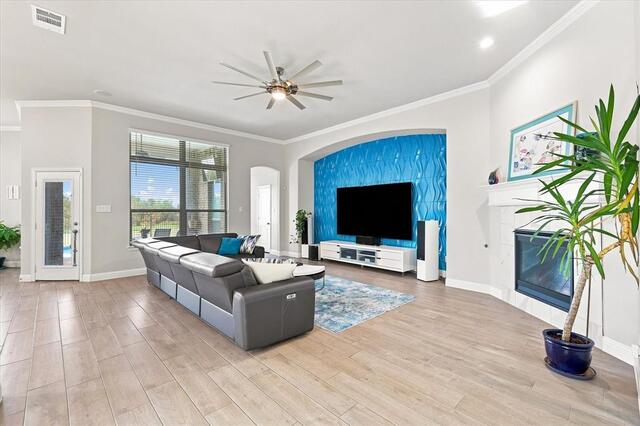 1305 Chiva Drive, Little Elm, TX photo 11