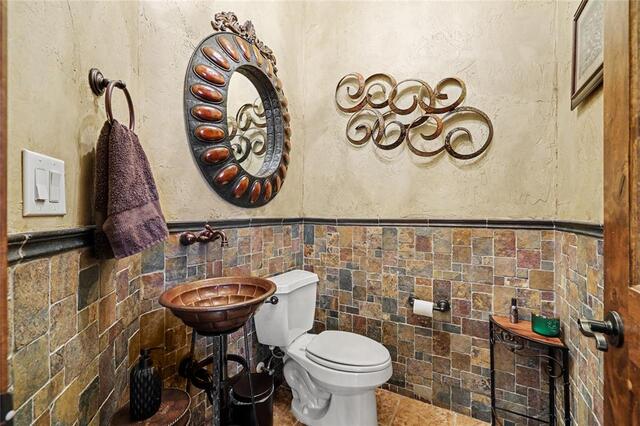 7912 Inverness, The Colony, TX photo 12