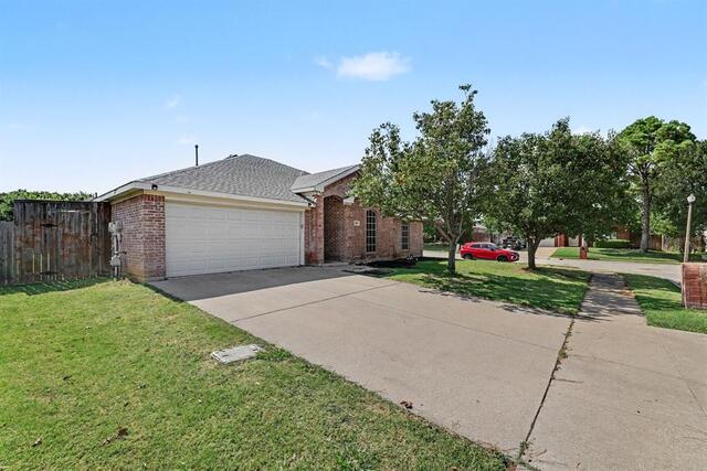 3820 Willowick, Circle Denton, TX photo 2
