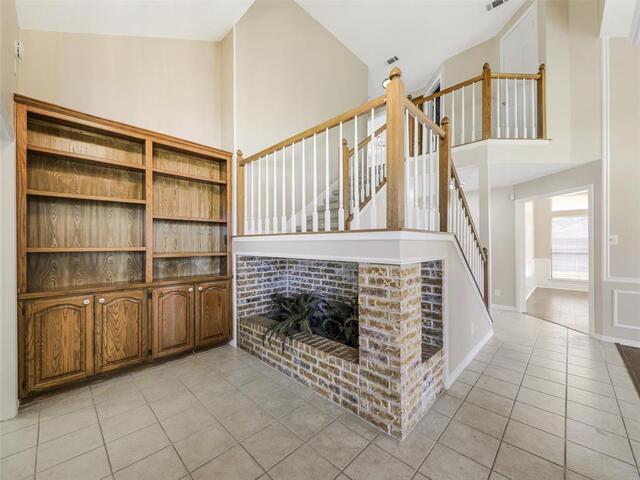 136 Highland Meadow, Circle Coppell, TX photo 6