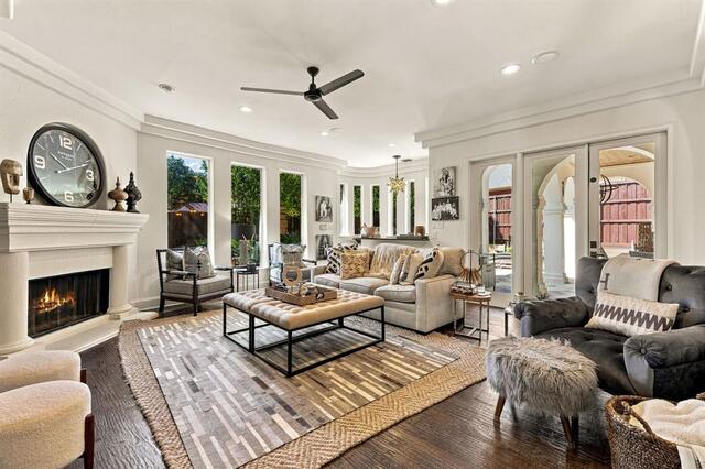 5504 Berks, Court Plano, TX photo 9