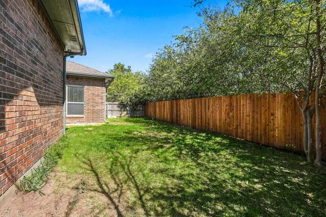 3906 Canton, Court Denton, TX photo 27