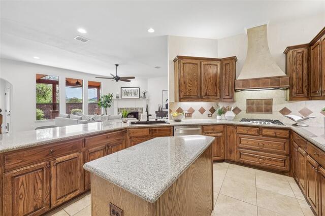 224 Foxford, Drive Keller, TX photo 11