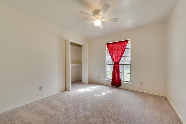 1616 Saxony, Place Carrollton, TX photo 15