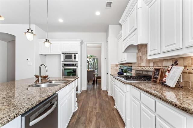 2361 Hedgewood, Lane Allen, TX photo 12