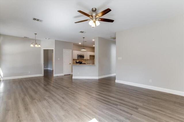 908 Dallas, Lane Lewisville, TX photo 16