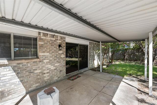 2002 Rose Hill, Road Carrollton, TX photo 24