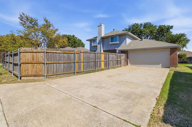 4205 Red Spruce, Lane Carrollton, TX photo 31
