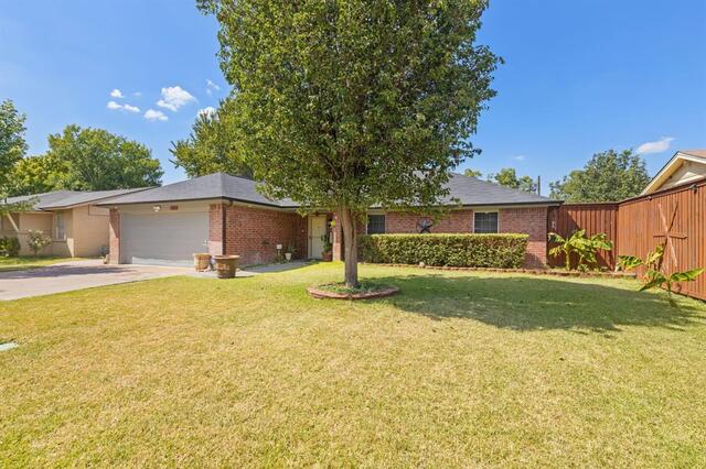 2505 Cloverdale Street, Arlington, TX image