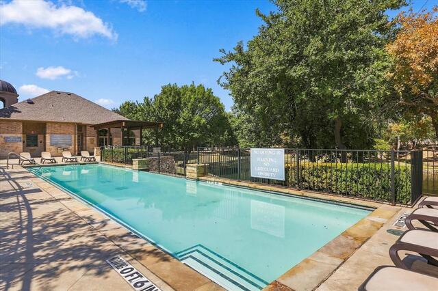 2809 Creekway, Drive Carrollton, TX photo 34